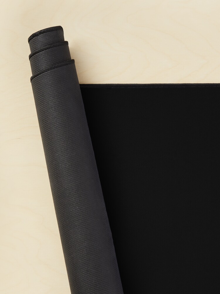 urdesk_mat_rolltall_portrait750x1000-8 urdesk mat rolltall portrait750x1000 8 - Labrador Shop UK